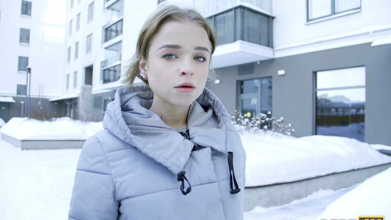 Девушка получает еблю от незнакомца-пикапера 